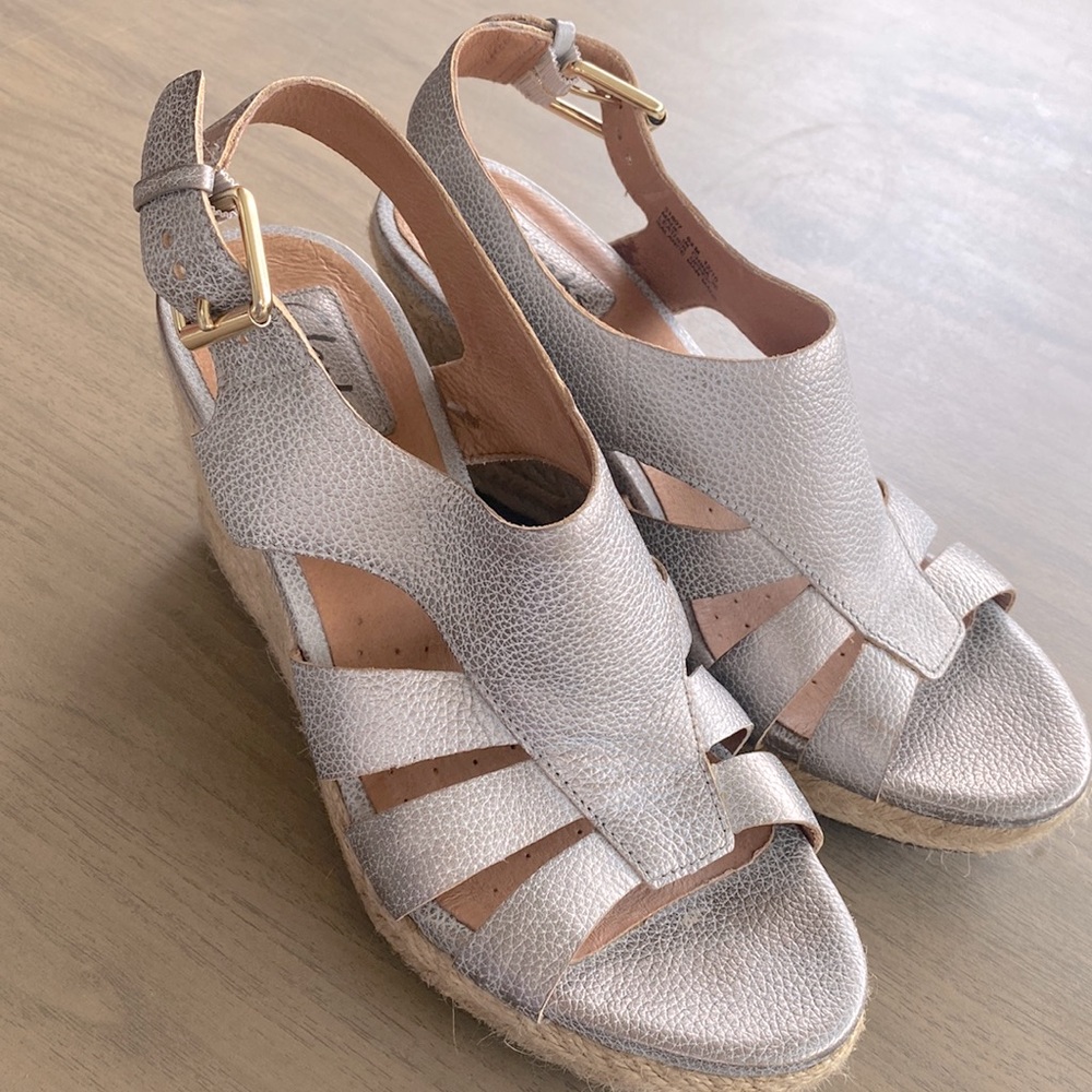 Clarks Artisan wedge